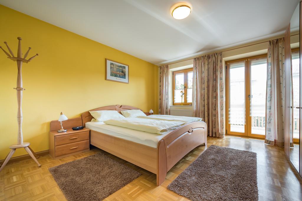 Ferienwohnung Lex บัด กรีสบาค ภายนอก รูปภาพ
